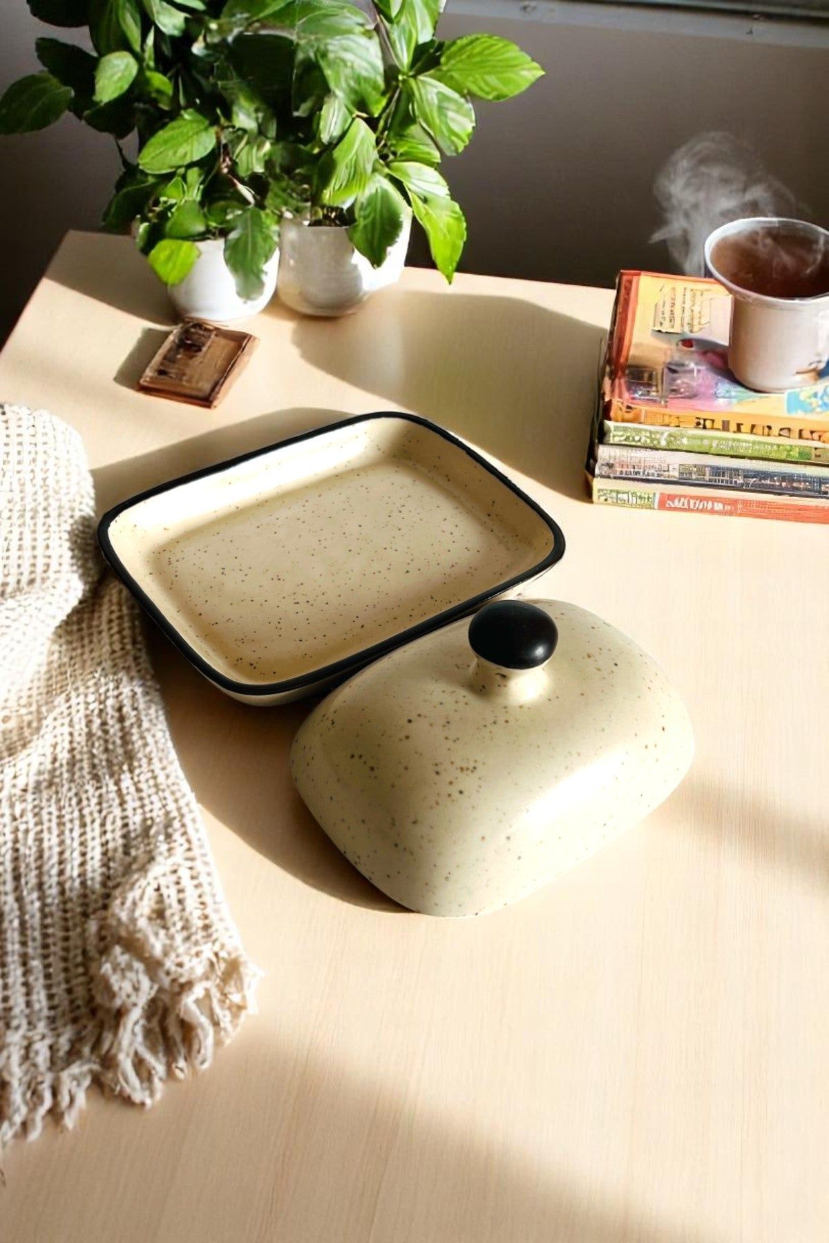 Monochrome Harmony Butter Dish